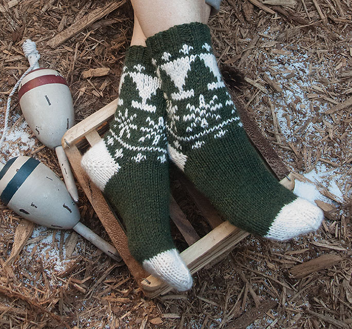 Snowy Pines Socks